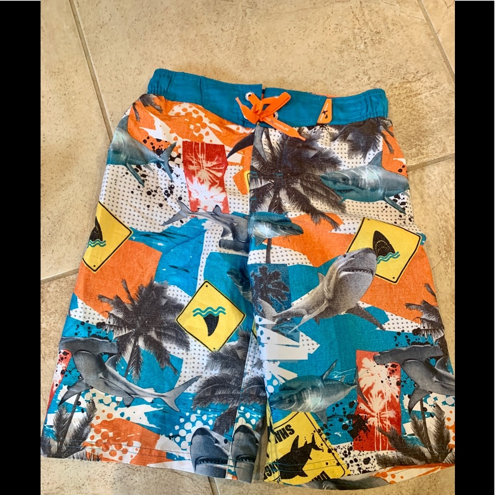 Zeroxposur Boy's Board Shorts SwimTrunks SHARK 8 S